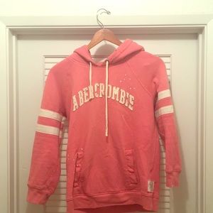 Abercrombie & Fitch sweater